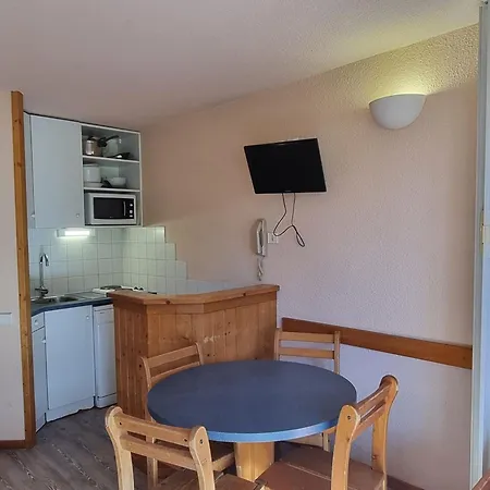 Divisible Au Pied Des Pistes, Balcon, 3/4 Personnes - Fr-1-181-2611